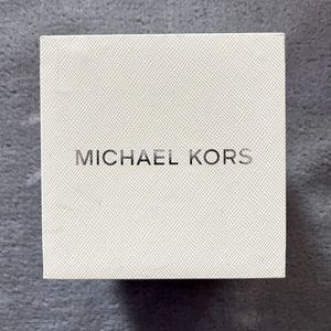 Michael Kors Womens Slim Runway Watch